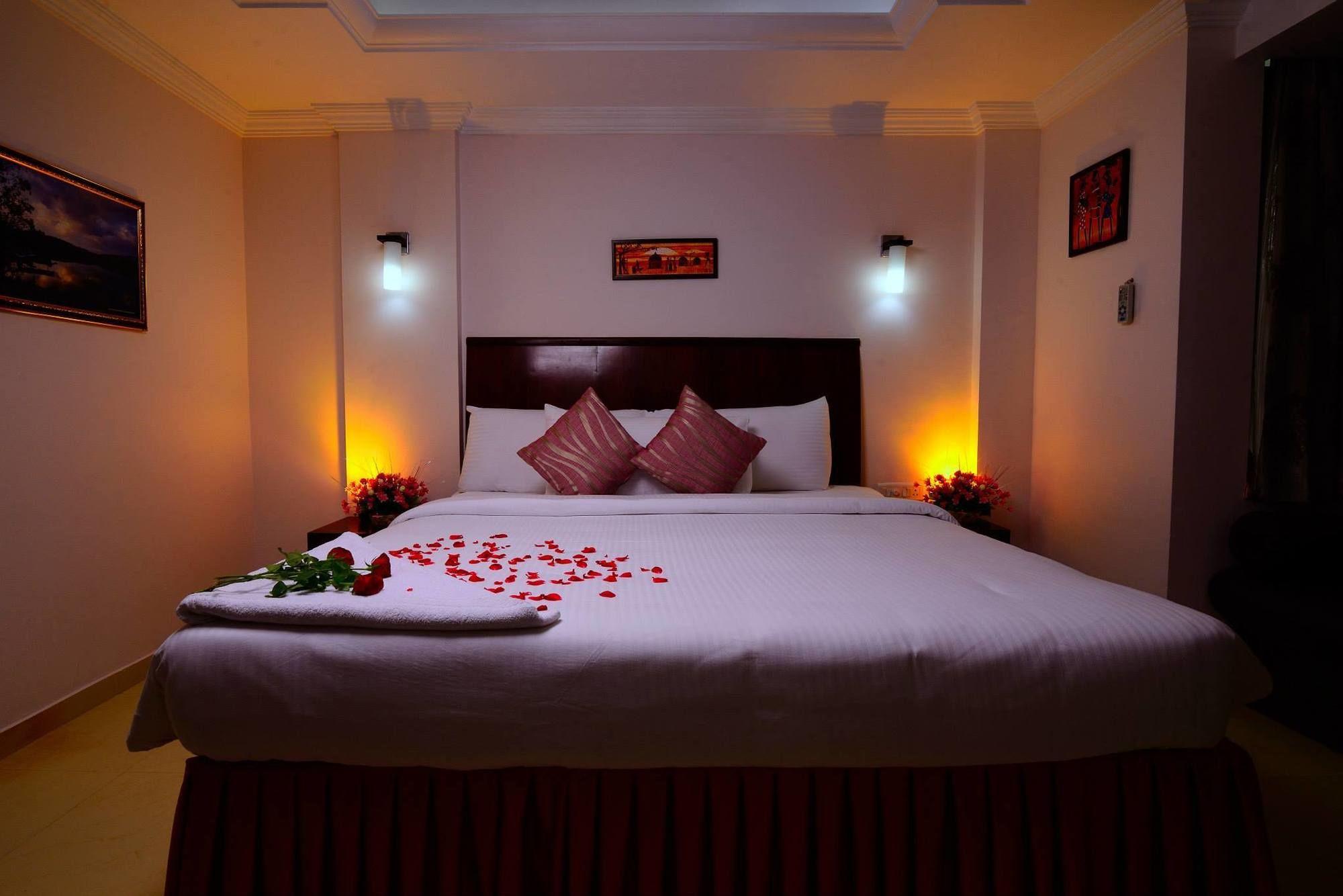 Sps Kings Way Hotel Thiruvananthapuram Екстериор снимка